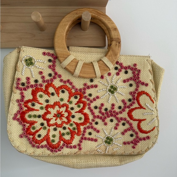 Coldwater Creek Handbags - Coldwater Creek Floral Straw Bag